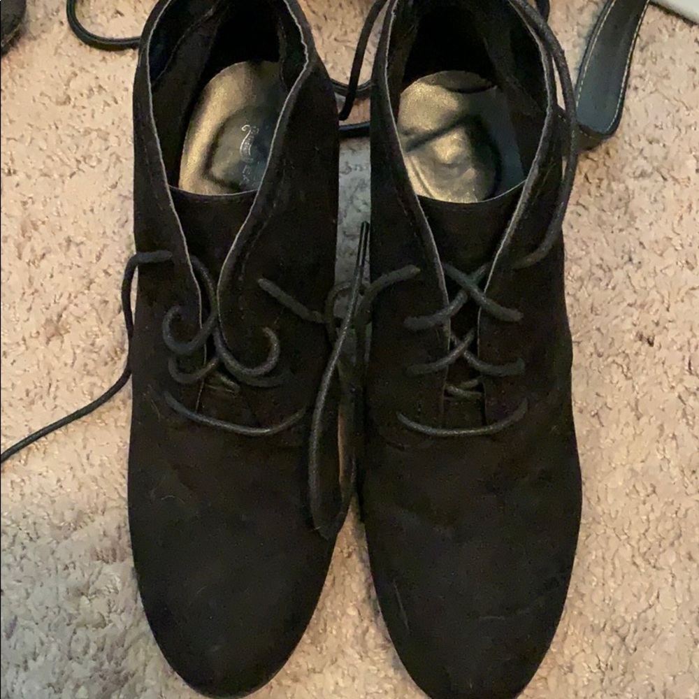 Arizona lace wedge bootie!